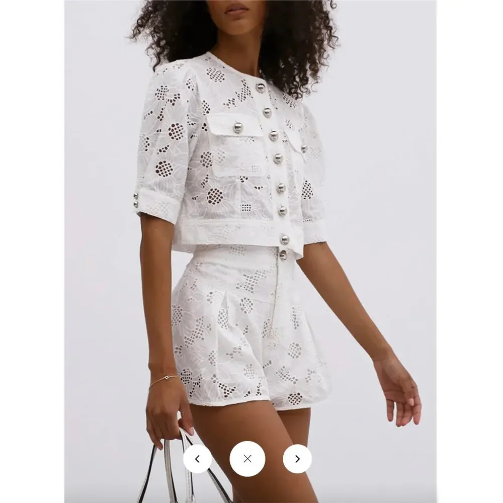 NWT Commense Multi-Button Embroidery Shorts Set Sz XL